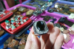 Batu Akik Aspal & Ereke, Suvenir Unik dari Pulau Buton