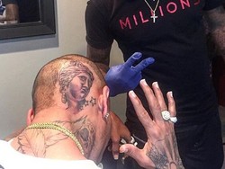 Bikin Tato di Kepala, Chris Brown Hebohkan Fans