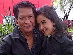 Akan Bercerai, Andi Soraya dan Rudy Sutopo Masih Pakai Cincin Nikah