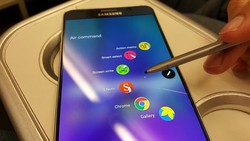 Awas! Jangan Terbalik Masukkan Stylus Galaxy Note 5