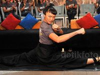 Berani Lawan si Seksi nan Sadis Kelly Tandiono?