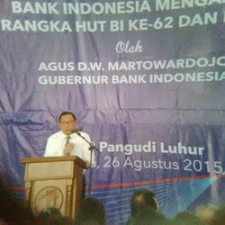 Gubernur BI Cerita Soal Rupiah di Depan Ratusan Pelajar