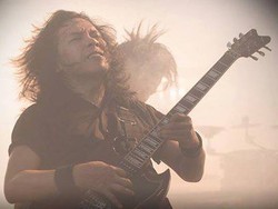 Eet Sjahranie Resah Musisi Indonesia Hanya Jadi Cheerleader