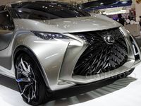 Lexus Tampilkan 2 Mobil Konsep