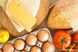 5 Hal Serius Ini Akan Anda Alami Jika Terlalu Banyak Konsumsi Makanan Tinggi Protein