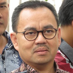 Lapor Jokowi, Menteri ESDM: Proyek Listrik 35.000 MW Harus Didorong