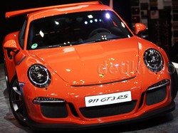 Yuk Kenalan dengan Porsche 911 GT3 RS