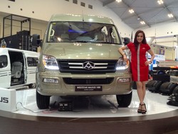 Wuih, Mobil MPV Ini Ada Toilet Duduknya