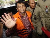 Gatot Kembali Jalani Pemeriksaan KPK