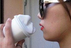 Muaah! Mau Ciuman dan Kopi di Pagi Hari?