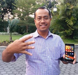 Andromax Dioprek, Smartfren: Risiko Tanggung Sendiri!