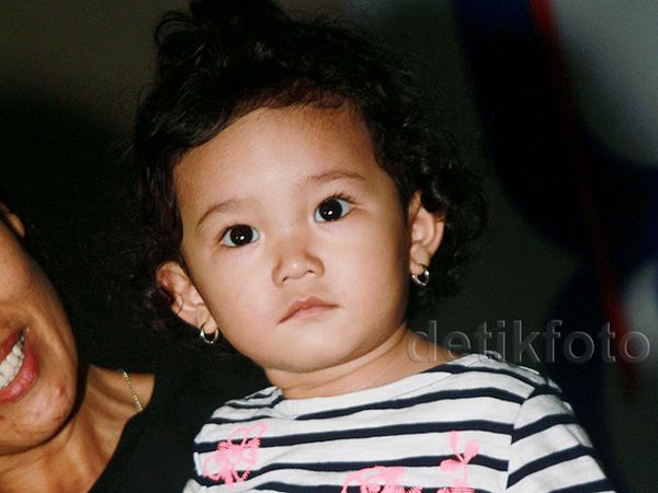 Imutnya Bilqis, Putri Ayu Ting Ting