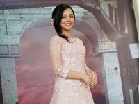 Pretty in Pink! Tya Arifin Makin Cantik Jelang Nikah