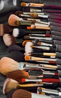 Kisah Mistis Para Perias Jenazah: Dengar Suara Aneh & Diikuti Makhluk Gaib