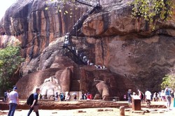Sigiriya Rock, Peninggalan Sejarah Unik dari Sri Lanka