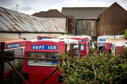 Unik! Ada Kuburan Truk Es Krim di Inggris