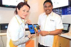 Indosat-DoCoMo Pamer Kehebatan eSIM