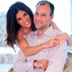 Bos Situs Selingkuh Itu Akhirnya Lengser