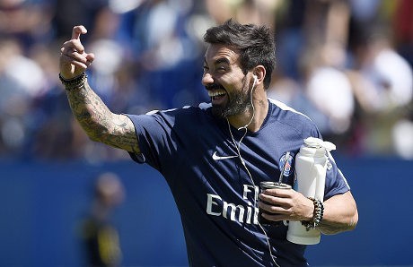 Tolak Inter, Lavezzi Pilih Bertahan di PSG