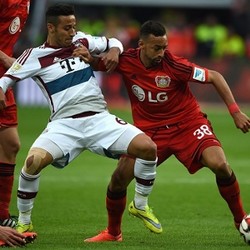 Duel Ketat Dua Gaya di Allianz Arena