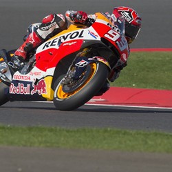 Marquez Perkirakan Duel Ketat dengan Lorenzo