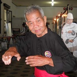 Bawa Pencak Silat ke Eropa, Mbah Doel Wahab Dapat Penghargaan dari Menpora