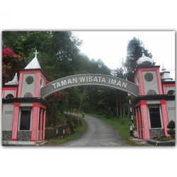 Kerukunan 5 Agama di Sumut Bisa Dilihat di Taman Wisata Ini