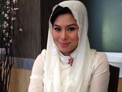 Anya Dwinov Belum Mau Terjun ke Politik karena Tak Siap