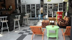 Mau Minum Susu dan Ngopi Enak di Bogor? Mampirlah ke 6 Kafe Ini