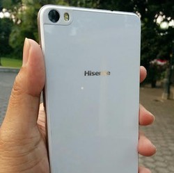 Ponsel Hisense Diproduksi di Batam