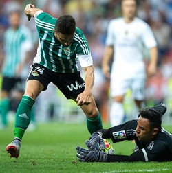 Keylor Navas Tampil Oke, Apa Madrid Masih Butuh De Gea?