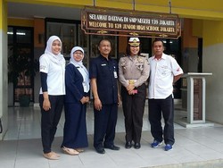 Anak SMP Harus Menahan Diri Naik Motor ke Sekolah