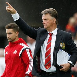 Kaset Rusak Louis van Gaal