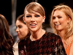 Taylor Swift Raih Best Female dan Best Pop Video di MTV VMA 2015