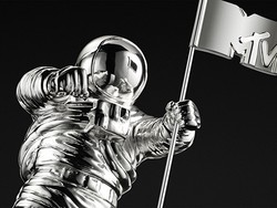Ini Daftar Lengkap Pemenang MTV VMA 2015!