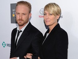Robin Wright dan Ben Foster Batalkan Pertunangan (Lagi)