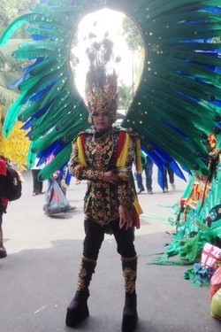 Foto: Di Balik Layar Megahnya Jember Fashion Carnaval 2015