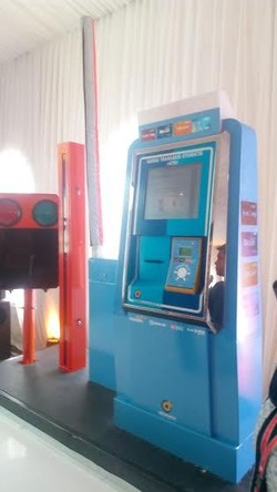 Menteri Rini Minta E-Money 4 Bank BUMN Bisa Dipakai di Seluruh Tol