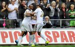Swansea Tundukkan MU 2-1
