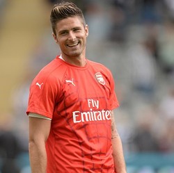 Giroud: Akan Bagus Seandainya Benzema ke Arsenal