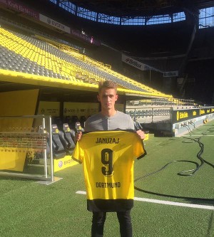Dortmund Pinjam Januzaj dari MU