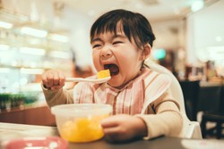 Makanan Bayi Kemasan Terlalu Manis sehingga Bayi Kurang Suka Rasa Lain