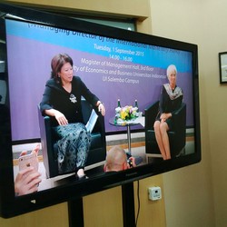 Bos IMF Diantar Mari Pangestu Beri Kuliah Umum di UI Salemba