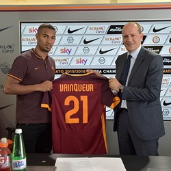 Roma Dapatkan Tiga Pemain Baru di Hari Penutupan Bursa Transfer