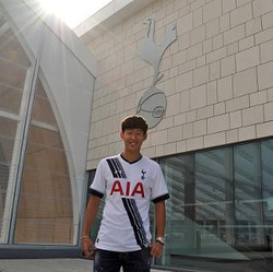 Jadi Pemain Asia Termahal, Son Heung-min Bisa seperti Park Ji-sung?