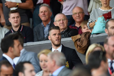 Dokumen Terlambat Satu Menit, De Gea Dikabarkan Batal ke Madrid