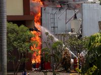 Gardu Listrik Kembangan Terbakar