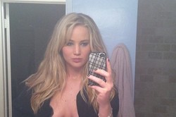 Pencuri Foto Bugil Jennifer Lawrence Masih Buron