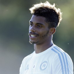 Mario Lemina: Gaya Mainku Mirip Vidal, Idolaku Del Piero dan Nedved