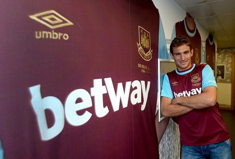 West Ham Dapatkan Jelavic, Southampton Gaet Van Dijk West Ham Dapatkan Jelavic, Southampton Gaet Van Dijk